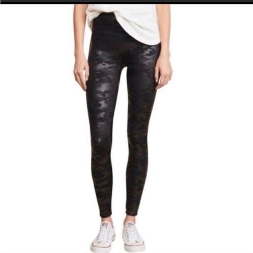 Spanx Faux Leather Camo Leggings size S